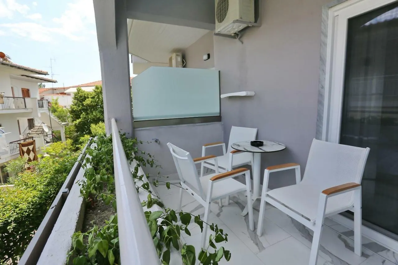 Tropical Aparthotel Hanioti